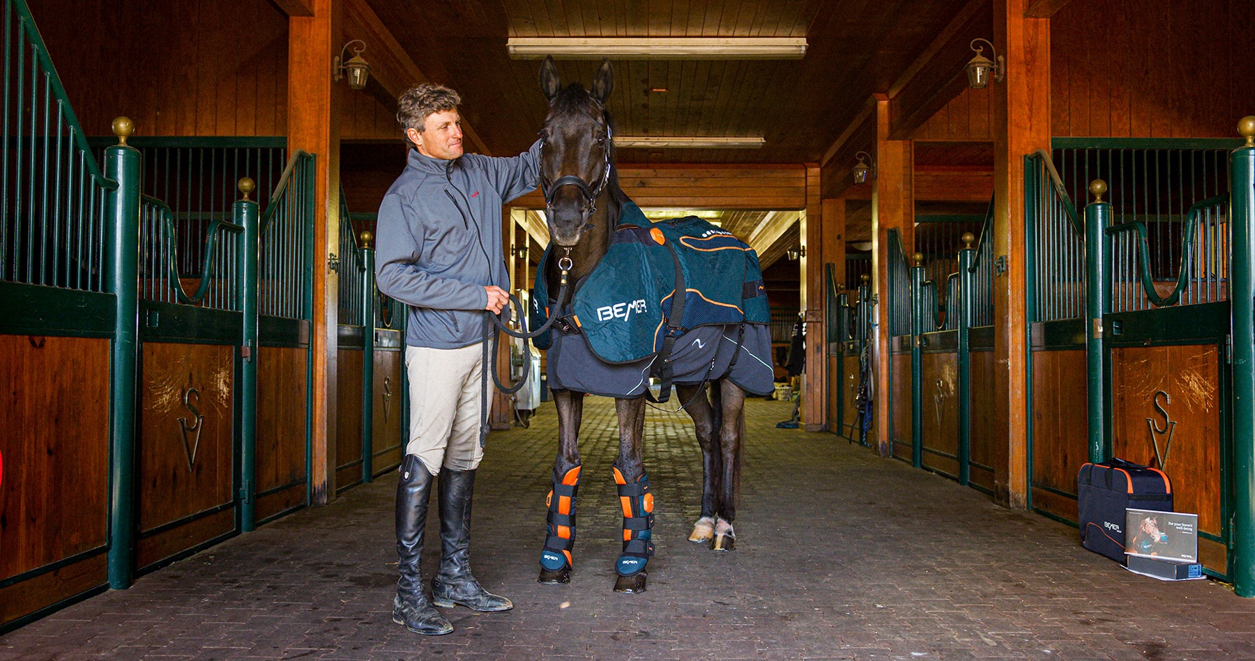 Equestrian trainer Boyd Martin using a BEMER Horse Set